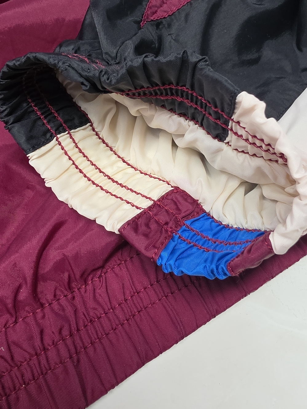 Nike Women's Burgundy Colorblock Windbreaker Jacket - Picture 7 of 11